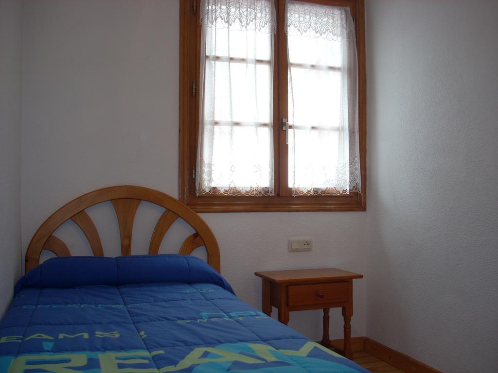Apartamentos Los Tilos Benasque Pokój zdjęcie